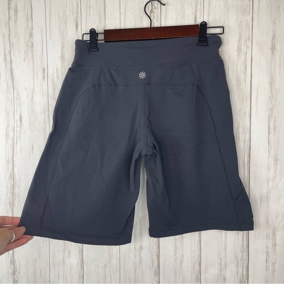 Athleta gray biker short small - Picture 1 of 5